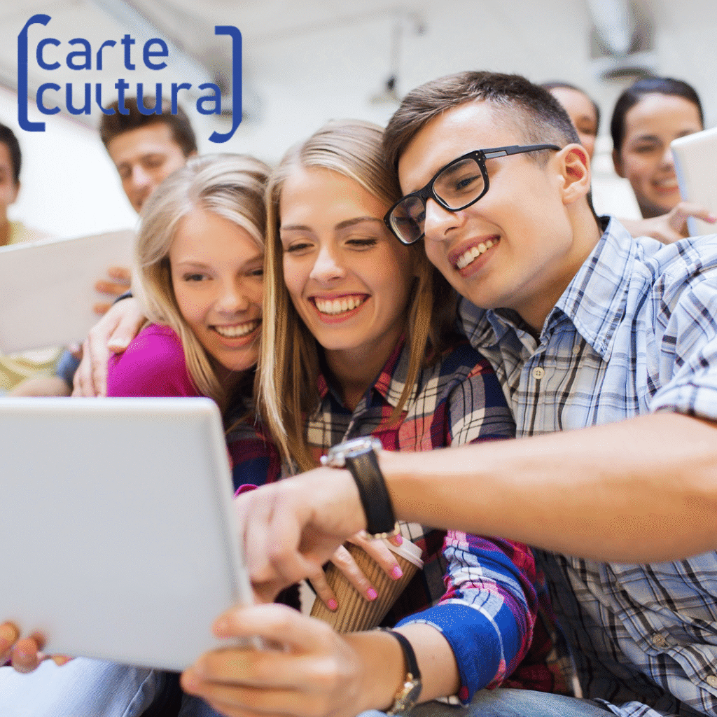 Intelligenza Artificiale: Un'Alleata per lo Studio e il Futuro Un corso intensivo di 5 giorni pensato per gli studenti delle scuole superiori, che desiderano comprendere e utilizzare l'Intelligenza Artificiale (AI) come strumento di supporto nello studio e nella vita quotidiana.